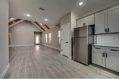 5858 Black Pine Circle, Granbury, TX 76048 - Photo 11