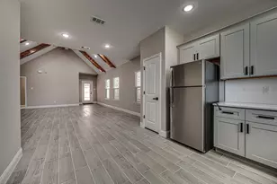 5858 Black Pine Cir, Granbury, TX 76048 - Photo 11