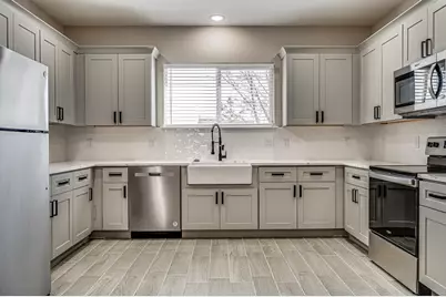 5858 Black Pine Circle, Granbury, TX 76048 - Photo 3