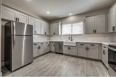 5858 Black Pine Circle, Granbury, TX 76048 - Photo 13
