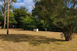 2016 Gavin Rd, Tool, TX 75143 - Photo 5