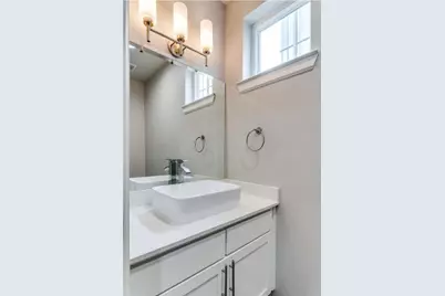 2016 N Fitzhugh Avenue #104, Dallas, TX 75204 - Photo 9