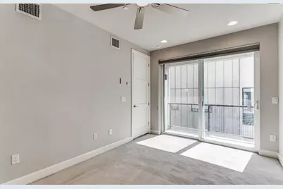2016 N Fitzhugh Avenue #104, Dallas, TX 75204 - Photo 9