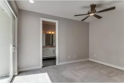 2016 N Fitzhugh Avenue #104, Dallas, TX 75204 - Photo 7