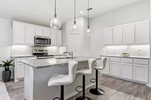 635 Frio Ln, Aubrey, TX 76227 - Photo 9