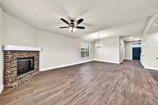 303 Maltese Dr, Red Oak, TX 75154 - Photo 11