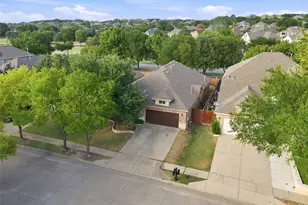9413 Granger Ln, Fort Worth, TX 76244 - Photo 5