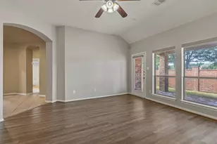 9413 Granger Ln, Fort Worth, TX 76244 - Photo 13