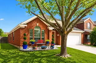 9912 Lamberton Terrace, Fort Worth, TX 76244 - Photo 3