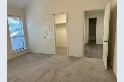 2033 Espinosa Drive, Carrollton, TX 75010 - Photo 13