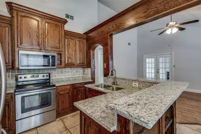 4427 Jenkins Street, The Colony, TX 75056 - Photo 5
