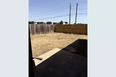 402 N Nolan River Road #B, Cleburne, TX 76033 - Photo 17