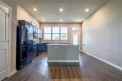 10617 Langham Drive, Waco, TX 76708 - Photo 7
