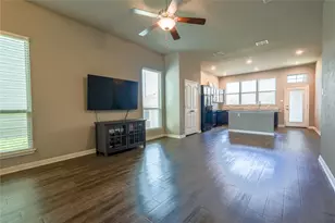 10617 Langham Dr, Waco, TX 76708 - Photo 3