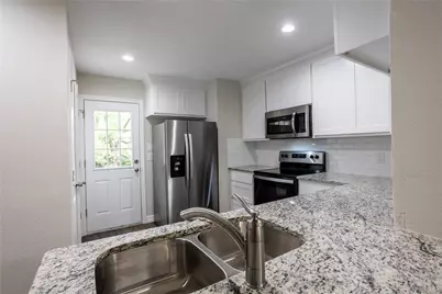 430 E Hull Street, Denison, TX 75021 - Photo 5