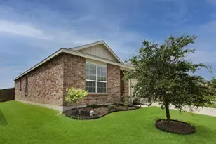3124 Walker Creek Dr, Little Elm, TX 75068 - Photo 3