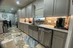 1631 Greenway Ct, Midlothian, TX 76065 - Photo 9