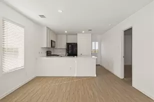 1016 Cortijo Wy, Fort Worth, TX 76052 - Photo 7