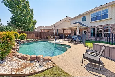 3039 Stallion Crossing, Irving, TX 75060 - Photo 3