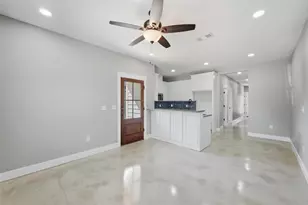 1309 S 5th Ave, Denison, TX 75021 - Photo 3
