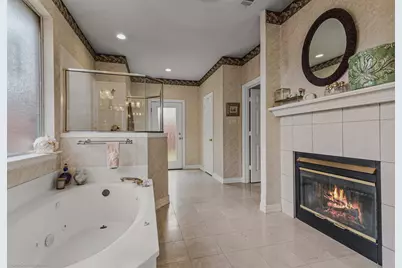 3844 Walden Way, Dallas, TX 75287 - Photo 13