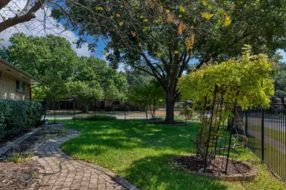 6342 Annapolis Lane, Dallas, TX 75214 - Photo 29