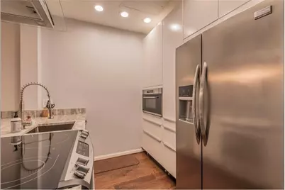 3940 Hawthorne Avenue #6, Dallas, TX 75219 - Photo 3