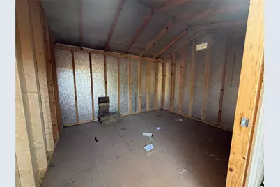 2121 Elton Road, Haltom City, TX 76117 - Photo 17