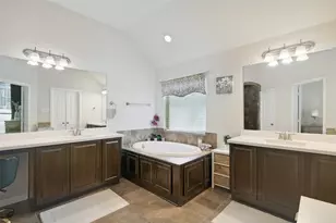 3827 Mustang Ave, Sachse, TX 75048 - Photo 13