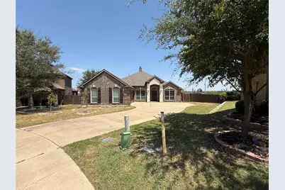 8300 Blue Periwinkle Lane, Fort Worth, TX 76123 - Photo 3