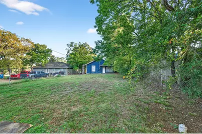 514 E Day Street, Denison, TX 75021 - Photo 19