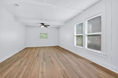 514 E Day Street, Denison, TX 75021 - Photo 15