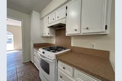 7229 Martha Lane, Fort Worth, TX 76112 - Photo 21