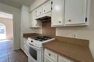 7229 Martha Ln, Fort Worth, TX 76112 - Photo 21