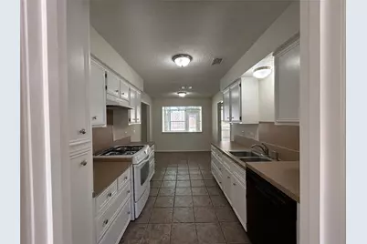 7229 Martha Lane, Fort Worth, TX 76112 - Photo 19
