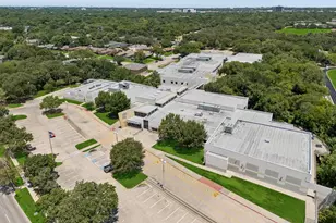 431 W Pioneer Dr, Irving, TX 75061 - Photo 33