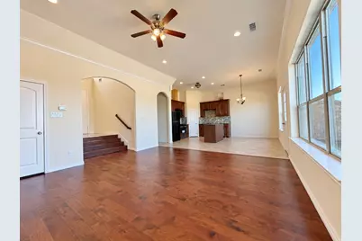 2361 Novin Drive, Irving, TX 75062 - Photo 9