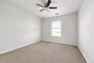 2361 Novin Dr, Irving, TX 75062 - Photo 25