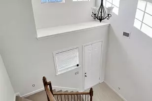 2361 Novin Dr, Irving, TX 75062 - Photo 5