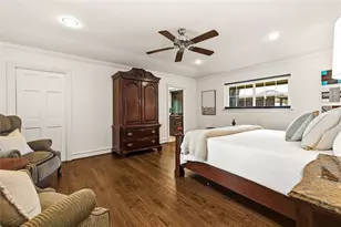 10626 Cox Ln, Dallas, TX 75229 - Photo 15