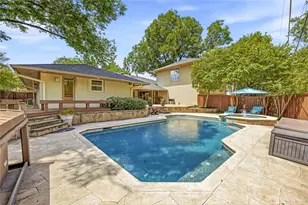 10626 Cox Ln, Dallas, TX 75229 - Photo 33