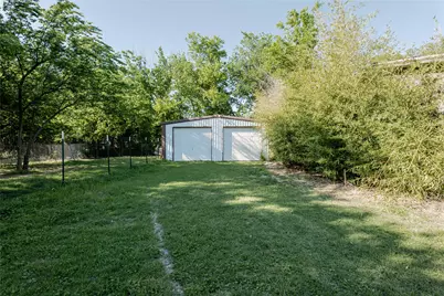 228 W Archer Street, Jacksboro, TX 76458 - Photo 15