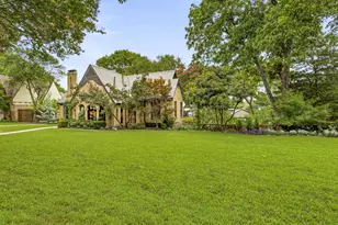 608 Monte Vista Dr, Dallas, TX 75223 - Photo 3