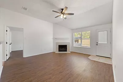 832 Beaver Creek Drive, Burleson, TX 76028 - Photo 7