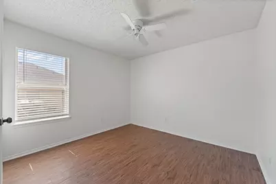 832 Beaver Creek Drive, Burleson, TX 76028 - Photo 19