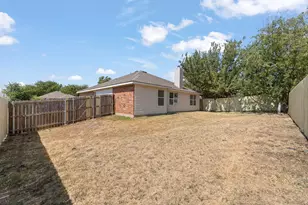 832 Beaver Creek Dr, Burleson, TX 76028 - Photo 25
