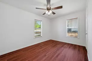 13 MacArthur Dr, Denison, TX 75020 - Photo 17