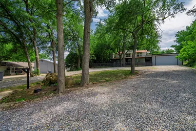 347 Quail Creek Circle, Pottsboro, TX 75076 - Photo 27