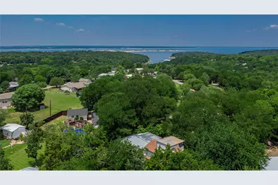 347 Quail Creek Circle, Pottsboro, TX 75076 - Photo 31
