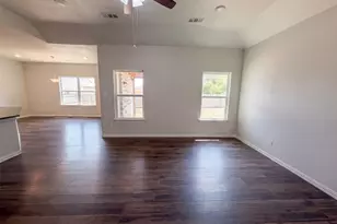301 E Jefferson St, Palmer, TX 75152 - Photo 3